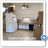 2251 Kitchen 1